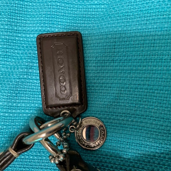 Authentic Coach Handbag, Excellent Condition - Picture 2 of 15